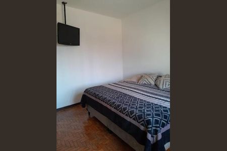 Casa à venda com 4 quartos, 174m² em Km 18, Osasco