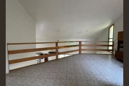 Casa à venda com 477m², 4 quartos e 4 vagas