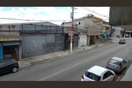 Casa à venda com 3 quartos, 100m² em Padroeira, Osasco