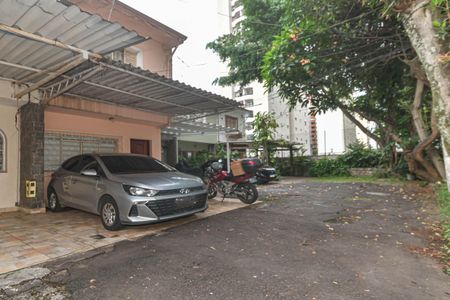 Casa à venda com 80m², 3 quartos e 2 vagasFachada