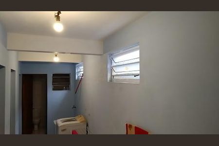 Casa à venda com 3 quartos, 100m² em Veloso, Osasco