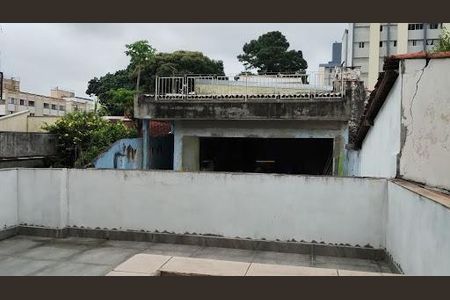 Casa à venda com 136m², 4 quartos e 2 vagas