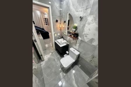 Casa à venda com 2 quartos, 129m² em São Pedro, Osasco