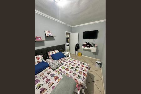 Casa à venda com 2 quartos, 129m² em São Pedro, Osasco