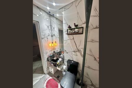 Casa à venda com 2 quartos, 129m² em São Pedro, Osasco