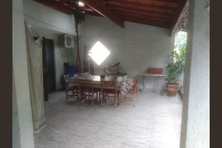 Casa à venda com 3 quartos, 150m² em Pestana, Osasco