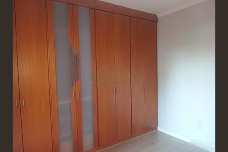 Casa à venda com 2 quartos, 135m² em Quitaúna, Osasco