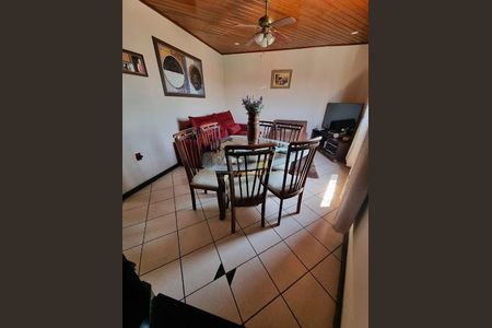 Casa à venda com 3 quartos, 264m² em Vila Yolanda, Osasco