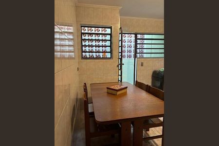 Casa à venda com 2 quartos, 180m² em Quitaúna, Osasco