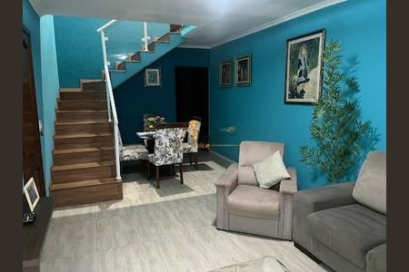 Casa à venda com 3 quartos, 240m² em City Bussocaba, Osasco