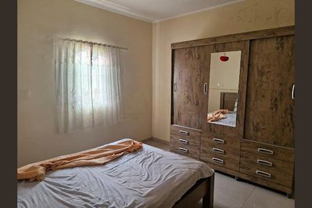 Casa à venda com 2 quartos, 275m² em Padroeira, Osasco