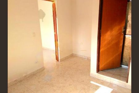 Casa à venda com 3 quartos, 180m² em Aliança, Osasco