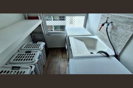 Apartamento à venda com 140m², 3 quartos e 2 vagasÁrea de Serviço 