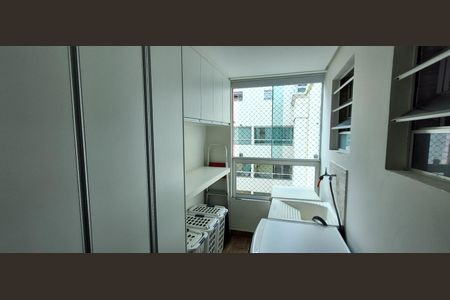 Apartamento à venda com 140m², 3 quartos e 2 vagasÁrea de Serviço 