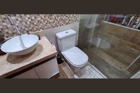 Apartamento à venda com 140m², 3 quartos e 2 vagasBanheiro Suíte 