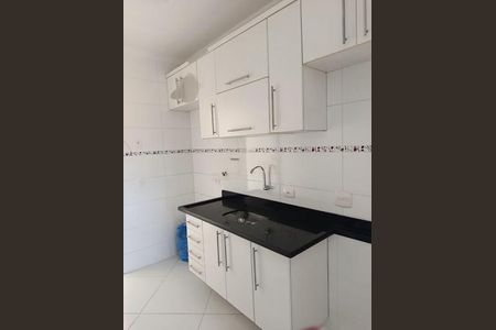 Apartamento à venda com 3 quartos, 67m² em Quitaúna, Osasco