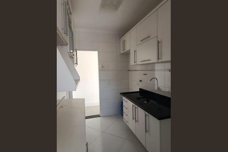 Apartamento à venda com 3 quartos, 67m² em Quitaúna, Osasco