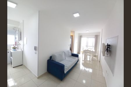Sala de apartamento para alugar com 2 quartos, 46m² em Parque Sao Vicente, São Vicente