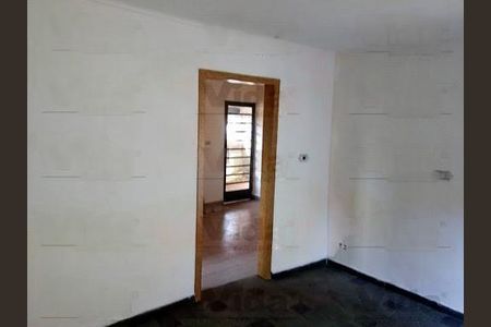 Casa à venda com 3 quartos, 200m² em Km 18, Osasco