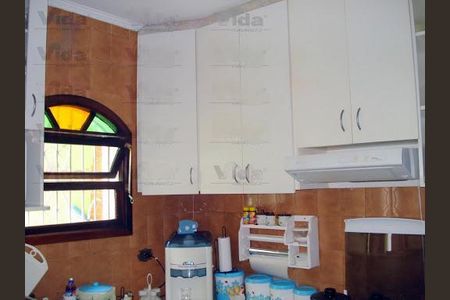 Casa à venda com 3 quartos, 120m² em Bussocaba, Osasco