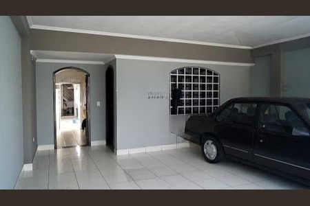 Casa à venda com 2 quartos, 180m² em Santo Antônio, Osasco