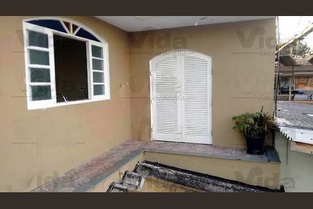 Casa à venda com 3 quartos, 192m² em Km 18, Osasco