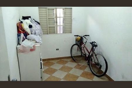 Casa à venda com 3 quartos, 192m² em Km 18, Osasco