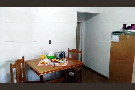 Casa à venda com 3 quartos, 192m² em Km 18, Osasco