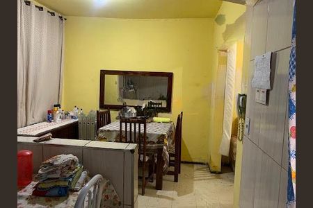 Casa à venda com 4 quartos, 165m² em Jardim Roberto, Osasco