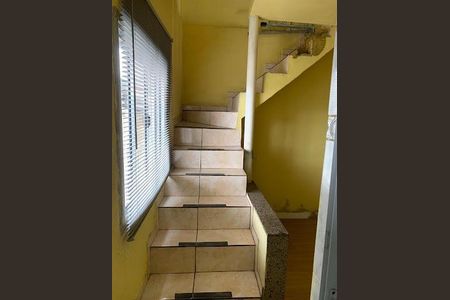 Casa à venda com 4 quartos, 165m² em Jardim Roberto, Osasco