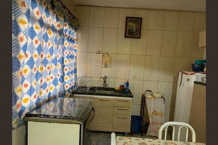 Casa à venda com 4 quartos, 165m² em Jardim Roberto, Osasco