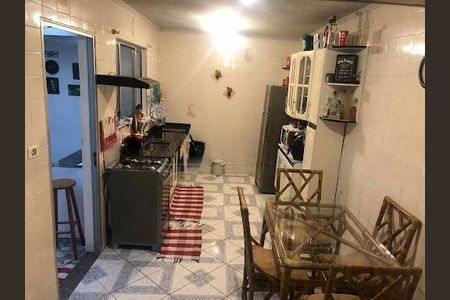 Casa à venda com 2 quartos, 113m² em Centro, Osasco