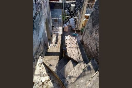 Casa à venda com 1 quarto, 169m² em Vila Quitauna, Osasco