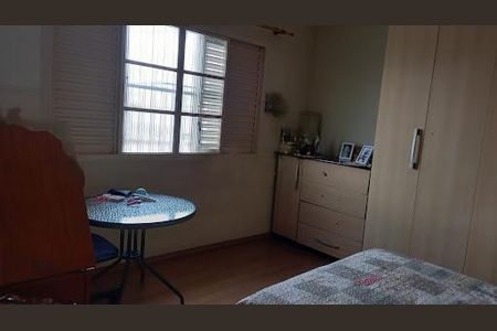 Casa à venda com 3 quartos, 225m² em Pestana, Osasco