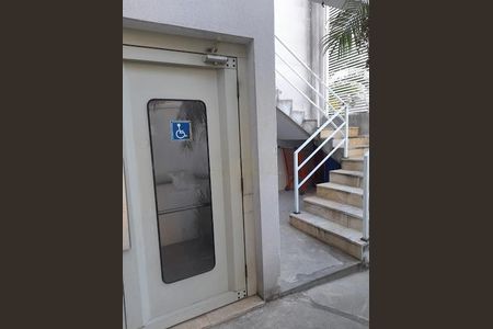 Casa à venda com 80m², 2 quartos e 1 vaga