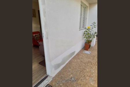 Casa à venda com 80m², 2 quartos e 1 vaga