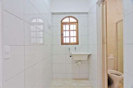 Casa para alugar com 75m², 2 quartos e sem vaga Casa para alugar com 75m², 2 quartos e sem vagaÁrea de Serviço