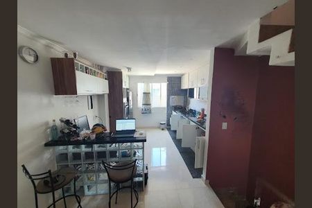 Casa à venda com 2 quartos, 98m² em Conceicao, Osasco