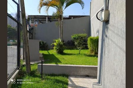 Casa à venda com 98m², 2 quartos e 1 vaga
