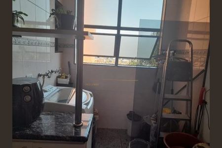 Apartamento à venda com 68m², 2 quartos e 1 vaga