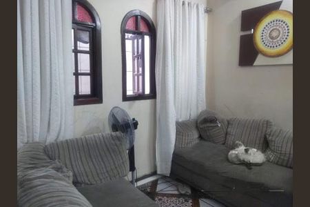 Casa à venda com 3 quartos, 341m² em Santo Antônio, Osasco