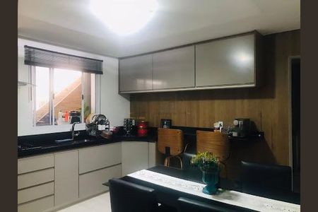 Apartamento à venda com 140m², 3 quartos e 2 vagas