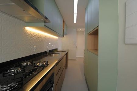 Apartamento à venda com 3 quartos, 80m² em Jardim Taquaral, São Paulo