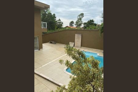 Casa à venda com 476m², 4 quartos e 3 vagas