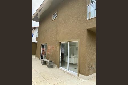 Casa à venda com 476m², 4 quartos e 3 vagas