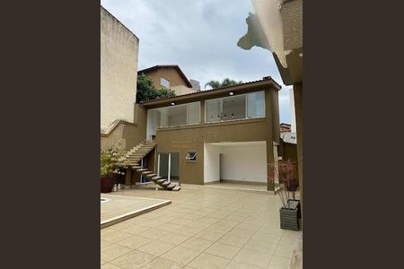 Casa à venda com 476m², 4 quartos e 3 vagas