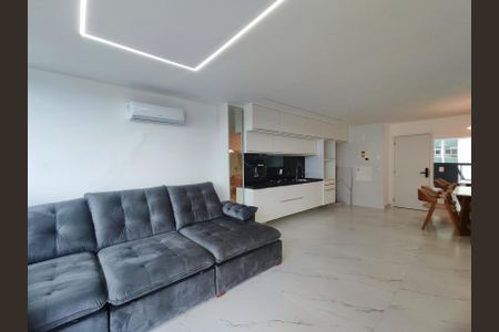 Apartamento à venda com 81m², 2 quartos e 2 vagas Apartamento à venda com 81m², 2 quartos e 2 vagasSala