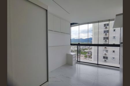 Apartamento à venda com 81m², 2 quartos e 2 vagas Apartamento à venda com 81m², 2 quartos e 2 vagasQuarto