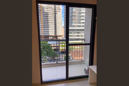 Apartamento à venda com 29m², 2 quartos e sem vaga Apartamento à venda com 29m², 2 quartos e sem vagaSacada