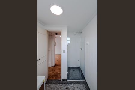 Apartamento para alugar com 57m², 1 quarto e 1 vaga Apartamento para alugar com 57m², 1 quarto e 1 vagaBanheiro